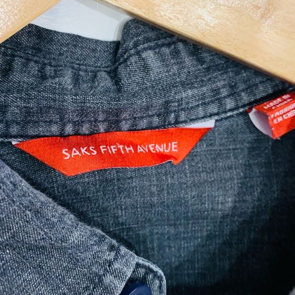 Saks fifth Ave two tone denim shirt - Picture 3 of 3